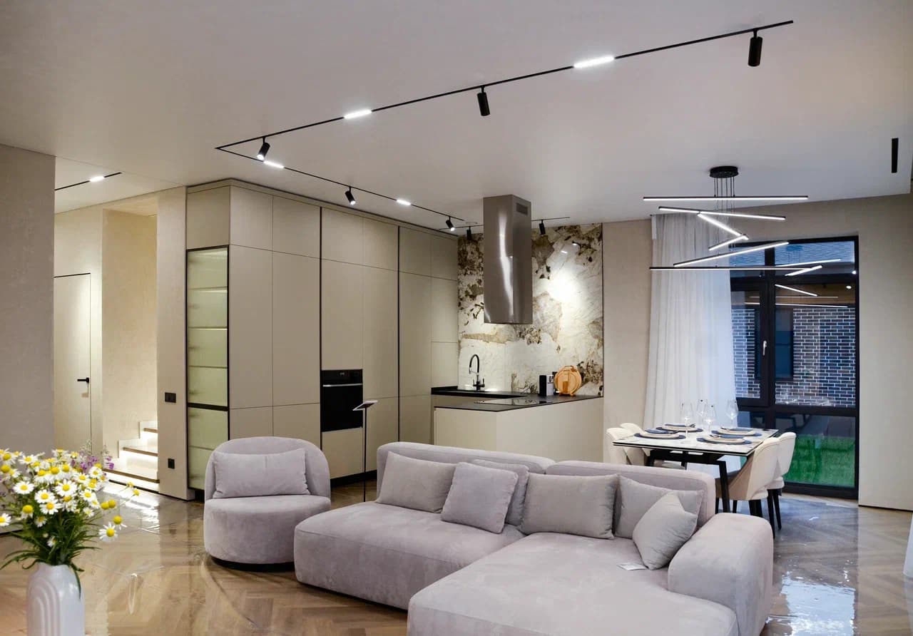 Дом, 294м2, 10 сот. - фото 4