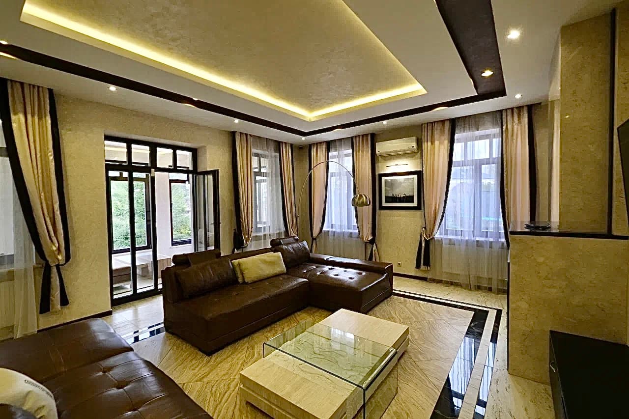 Дом, 650 м2, 17 сот. - фото 7