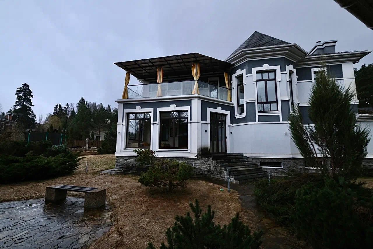 Дом, 650 м2, 17 сот. - фото 3