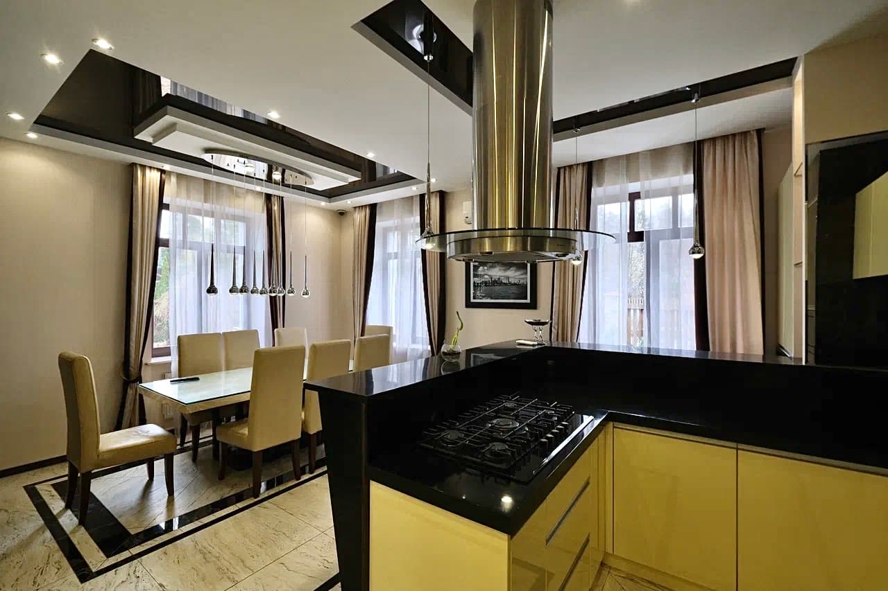 Дом, 650 м2, 17 сот. - фото 6