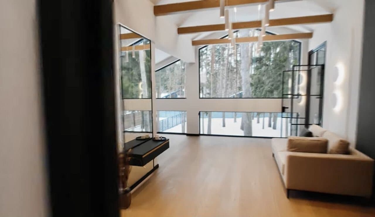 Дом, 230 м2, 5.1 сот. - фото 3